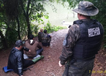 Batalhão Ambiental prende 9 homens em Nova Pádua por pesca predatória