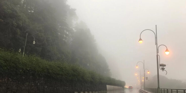 Terça-feira será mais um dia nublado e úmido