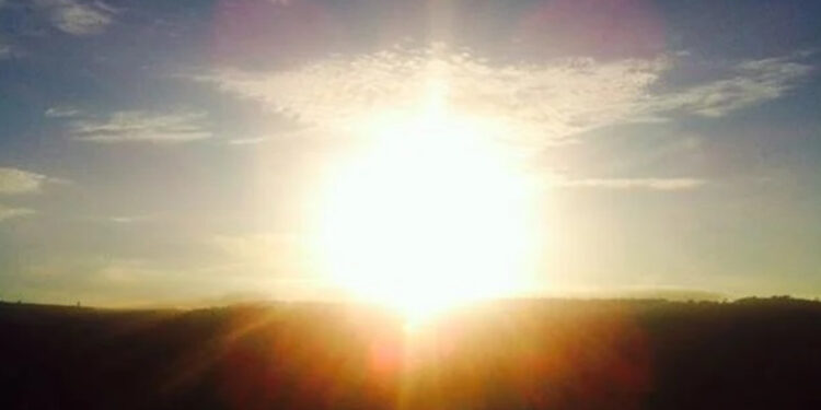 Feriado tem predomínio de sol e retorno da chuva à noite no RS