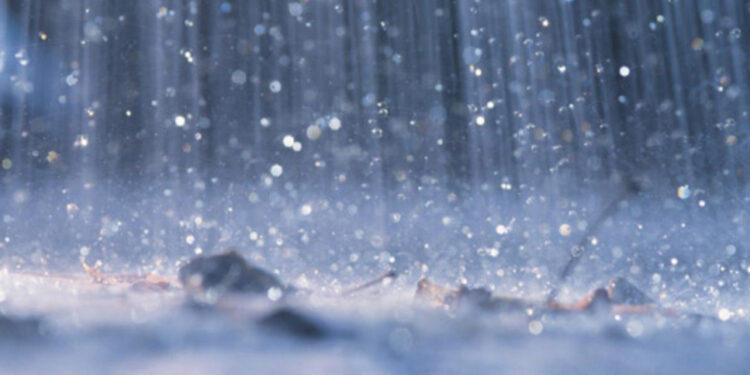 Fim de semana começa chuvoso e termina gelado no RS