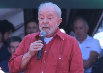 PT faz convenção para oficializar Lula como candidato à Presidência