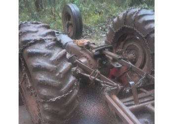 Homem morre após ter corpo esmagado por trator no Oeste de Santa Catarina