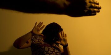 Mulher de 50 anos é vítima de lesão corporal e Maria da Penha em Nova Roma do Sul