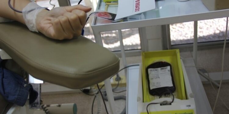Hemocentro precisa de doadores de sangue com urgência