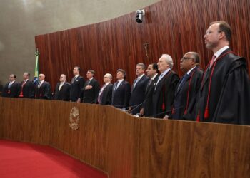 Ministro Alexandre de Moraes toma posse como presidente do TSE