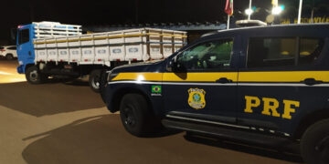 Casal de Flores da Cunha aplica golpe do envelope vazio e é preso pela PRF de Passo Fundo
