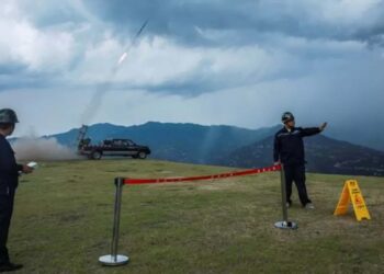 China tenta induzir chuva para aliviar seca extrema
