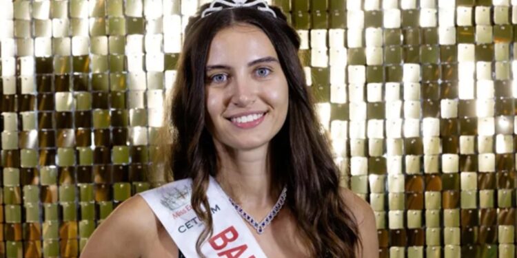 Finalista do Miss Inglaterra se torna a 1ª na história a competir sem maquiagem