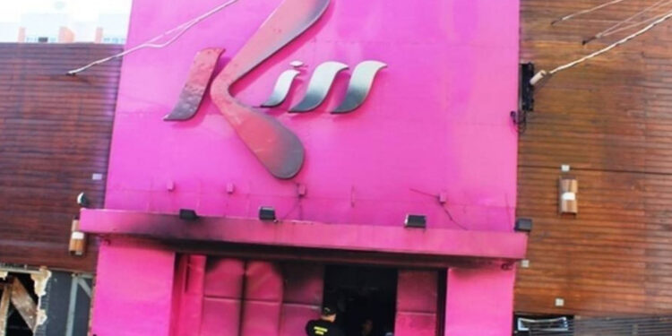 Caso Kiss: Justiça anula júri que condenou quatro réus por incêndio em boate