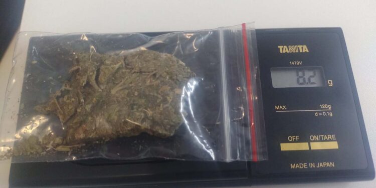 BM de Nova Roma do Sul prende homem com drogas e veículo é autuado