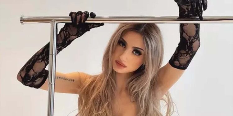 Influencer morre aos 21 anos após acidente em salto de paraquedas