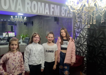 MENINAS PARTICIPARAM DO PROGRAMA DE FRENTE COM ELAS ESPECIAL DIA DAS CRIANÇAS