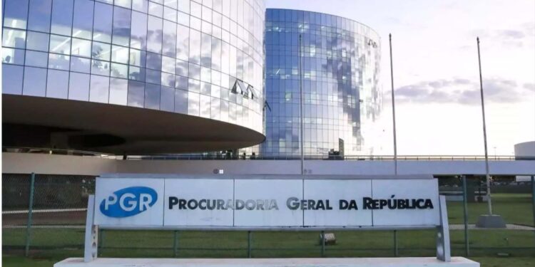 Justiça bloqueia repasses de R$ 78 milhões do orçamento secreto no Maranhão