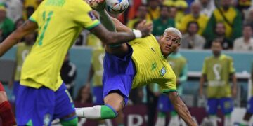 Brasil joga contra a Suíça e busca classificação