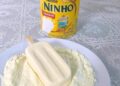 Picolé cremoso de leite ninho