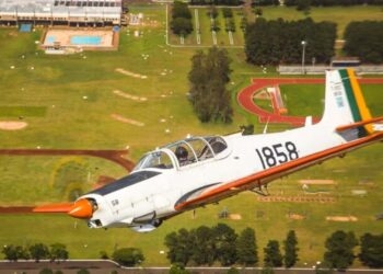 Avião da FAB que estava sumido é achado; 2 militares morreram