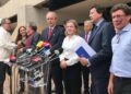 “Não podemos entrar 2023 sem o Auxílio, sem o aumento real do salário mínimo”, diz presidente do PT sobre PEC