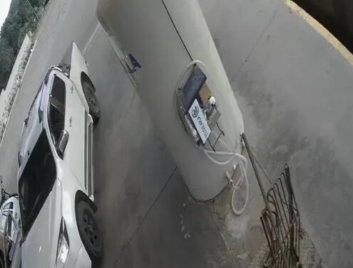 Homem é preso após matar companheira e deixar filho em posto de combustíveis no RS