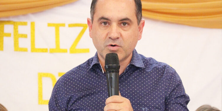 Entidades lamentam morte violenta do prefeito Roberto Maciel dos Santosde Lajeado do Bugre