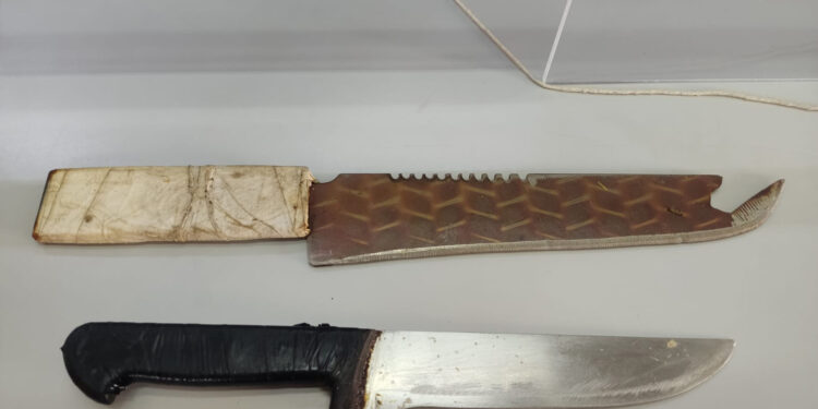 Homem agride namorada por ciúmes e é preso pela BM no centro de Nova Roma do Sul