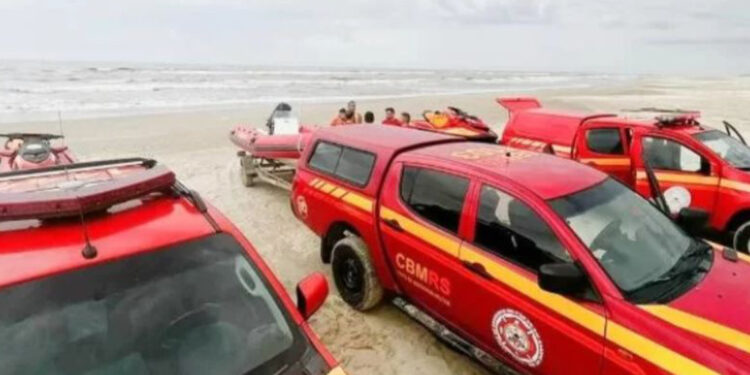 Corpo de jovem que se afogou no mar de Capão da Canoa é encontrado em Arroio do Sal