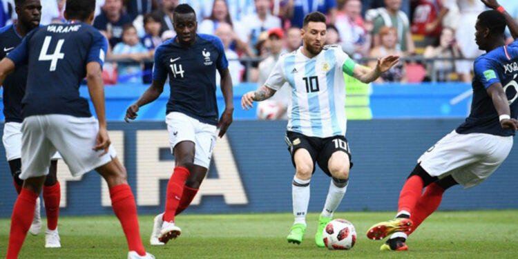 “França, pare de chorar”, pedem argentinos após reclamações sobre final da Copa