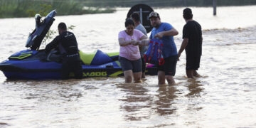 Chuva continua castigando Santa Catarina e estados do Sudeste