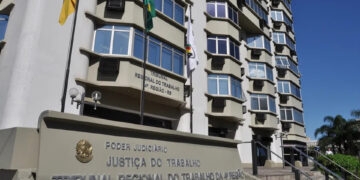 Trabalhador que só enxerga com um olho deve receber indenização após ser apelidado de ‘pirata’ no RS
