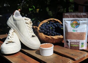 Além de sucos e vinhos, uva orgânica na Serra vira cosméticos, farinhas e até calçados