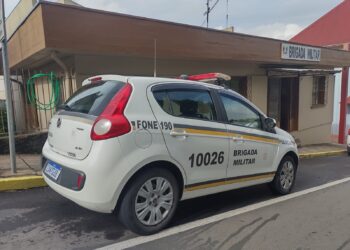 Homem é agredido com soco na cabeça no interior de um estabelecimento em Nova Roma do Sul