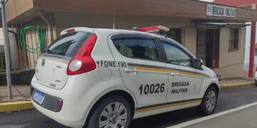 Homem é agredido com soco na cabeça no interior de um estabelecimento em Nova Roma do Sul