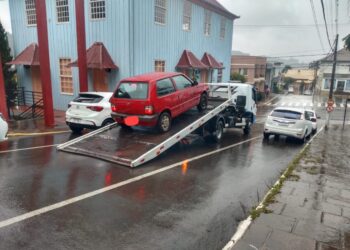 Homem de 43 anos é abordado pela BM de Nova Roma do Sul dirigindo sem CNH