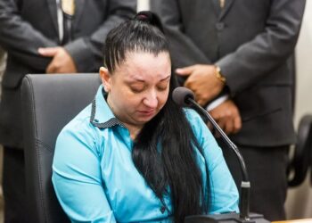 Alexandra acusa ex por morte do filho e relata ameaça em júri do Caso Rafael: ‘disse que ia matar toda a minha família’