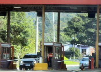 Quem for para Porto Alegre deixa de pagar os R$ 6,50 atuais e passa a pagar R$ 11,90 na próxima semana.