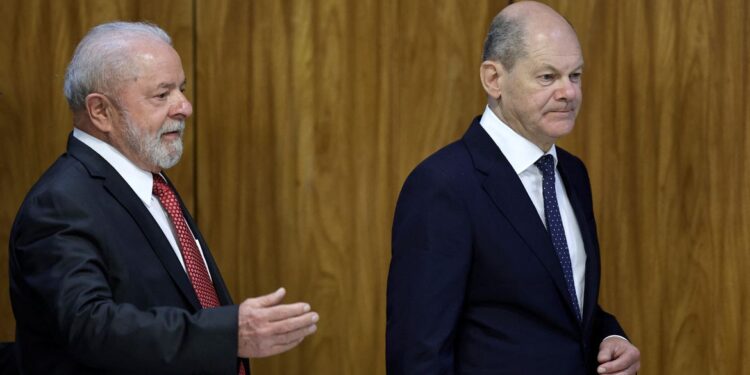 Lula propõe grupo para mediar paz entre Rússia e Ucrânia