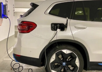 Carros elétricos podem causar danos ambientais?