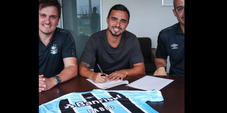 Grêmio anuncia Fábio como novo jogador do Grêmio