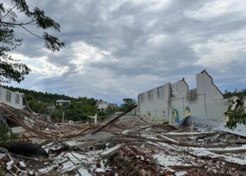 Temporal destrói ginásio em Harmonia; municípios do RS relatam impactos