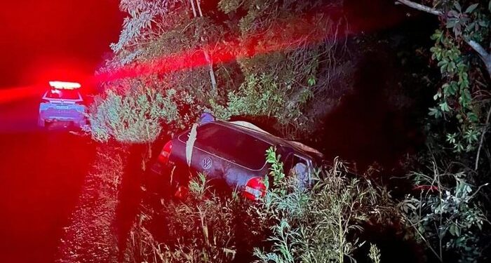 Três pessoas foram presas por roubo a carro em Ipê