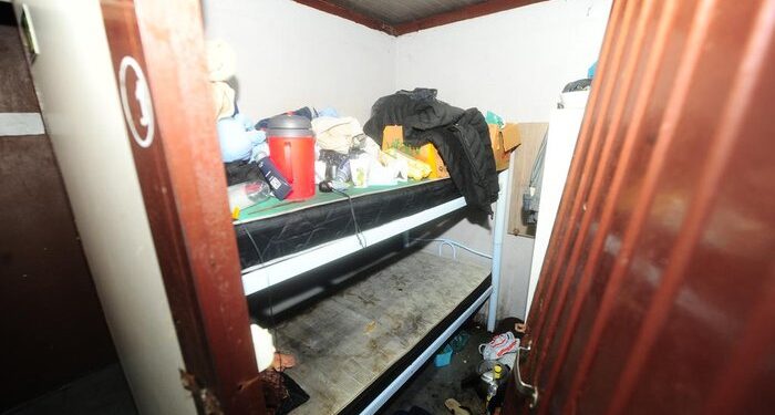 Choques, spray de pimenta e espancamentos: veja relatos de trabalhadores resgatados que faziam a colheita em vinícolas no RS