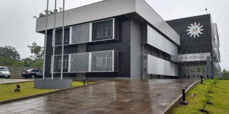 Populares capturam ladrão de celular em Caxias do Sul