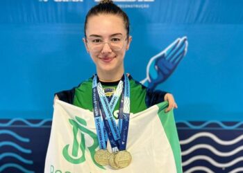 Moradora de Ipê, é um dos grandes destaques no brasileiro de Natação Paralímpica conquistando 3 medalhas de ouro