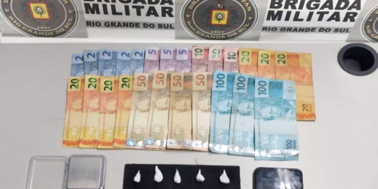 Polícia prende homem por tráfico de drogas em Veranópolis