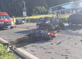 Grave acidente em Farroupilha na tarde de hoje (26), resulta na morte de três pessoas