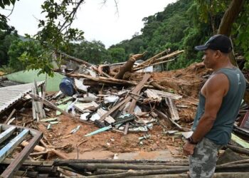 Buscas por sobreviventes do temporal no litoral norte de São Paulo entram no terceiro dia