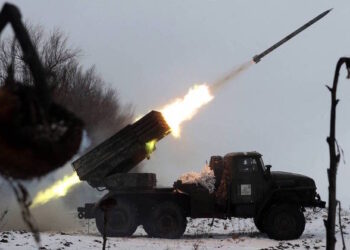 Putin: Otan participa da guerra na Ucrânia ao enviar armas e tanques