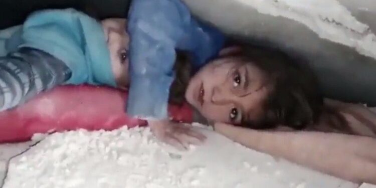 Uma semana depois, terremoto na Turquia e Síria já matou mais de 35 mil pessoas