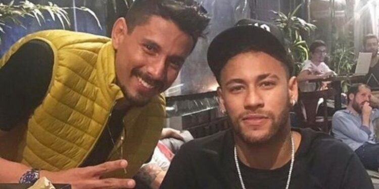 Neymar presta depoimento à Polícia Civil do DF em operação que investiga agiotagem
