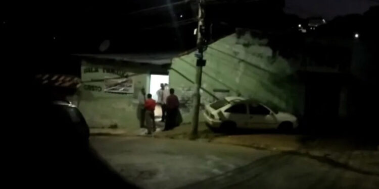 Foragido por dois homicídios é preso se passando por pastor em igreja