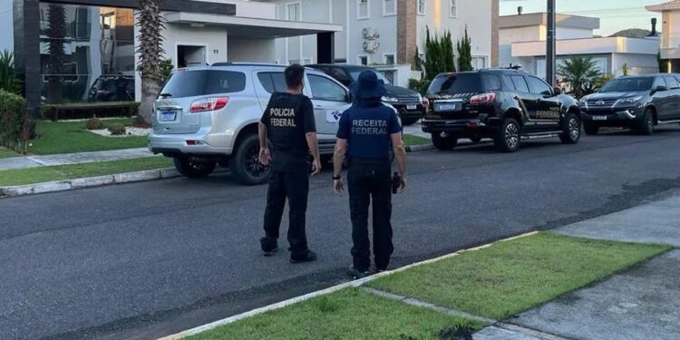 PF faz operação contra grupo empresarial suspeito de usar maior porto do RS para traficar 17 toneladas de cocaína para a Europa